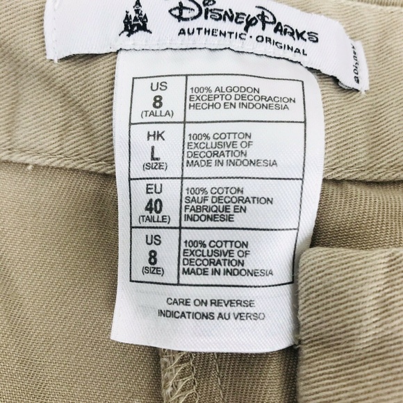 Disney Parks Khaki Shorts womens sz 8 Mickey Logo - Picture 4 of 5